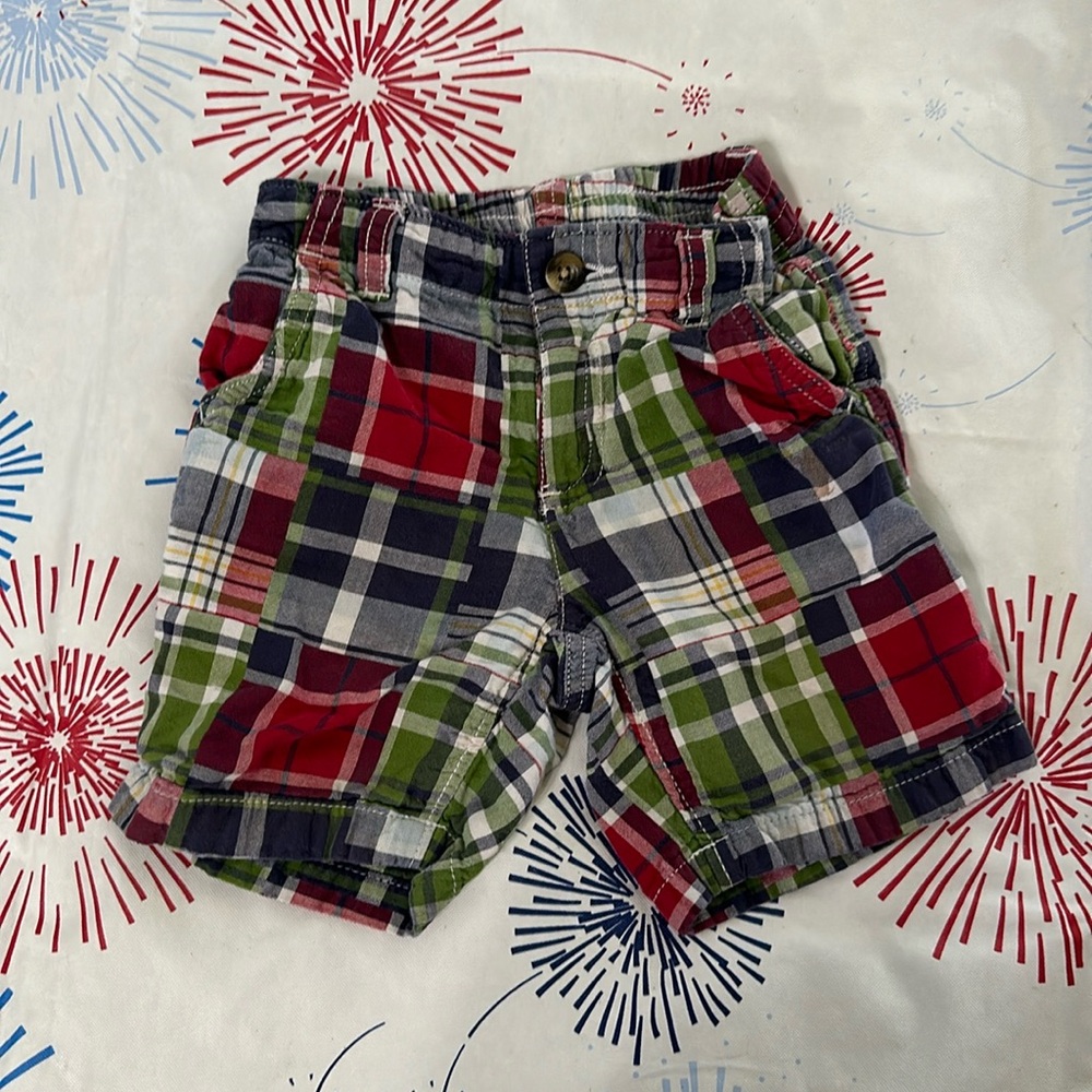 🏡Plaid short 18-24 months
